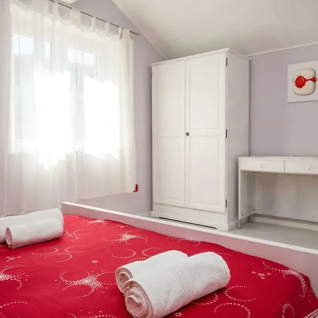 Holiday home House Legosi